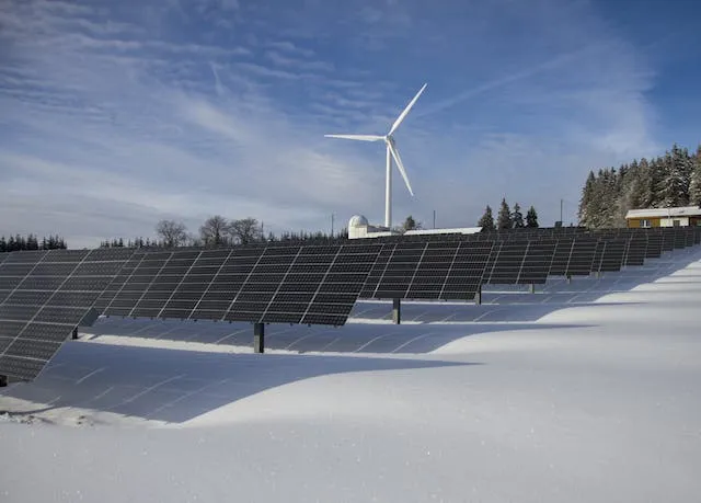 solar panel in cold